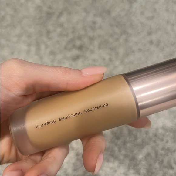 BRAND NEW LAWLESS foundation 12M - Picture 3 of 10